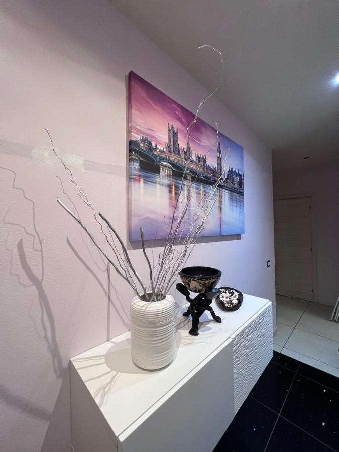 Stay In Style - Vibrant Condo In San Giovanni Lupatoto Exterior foto