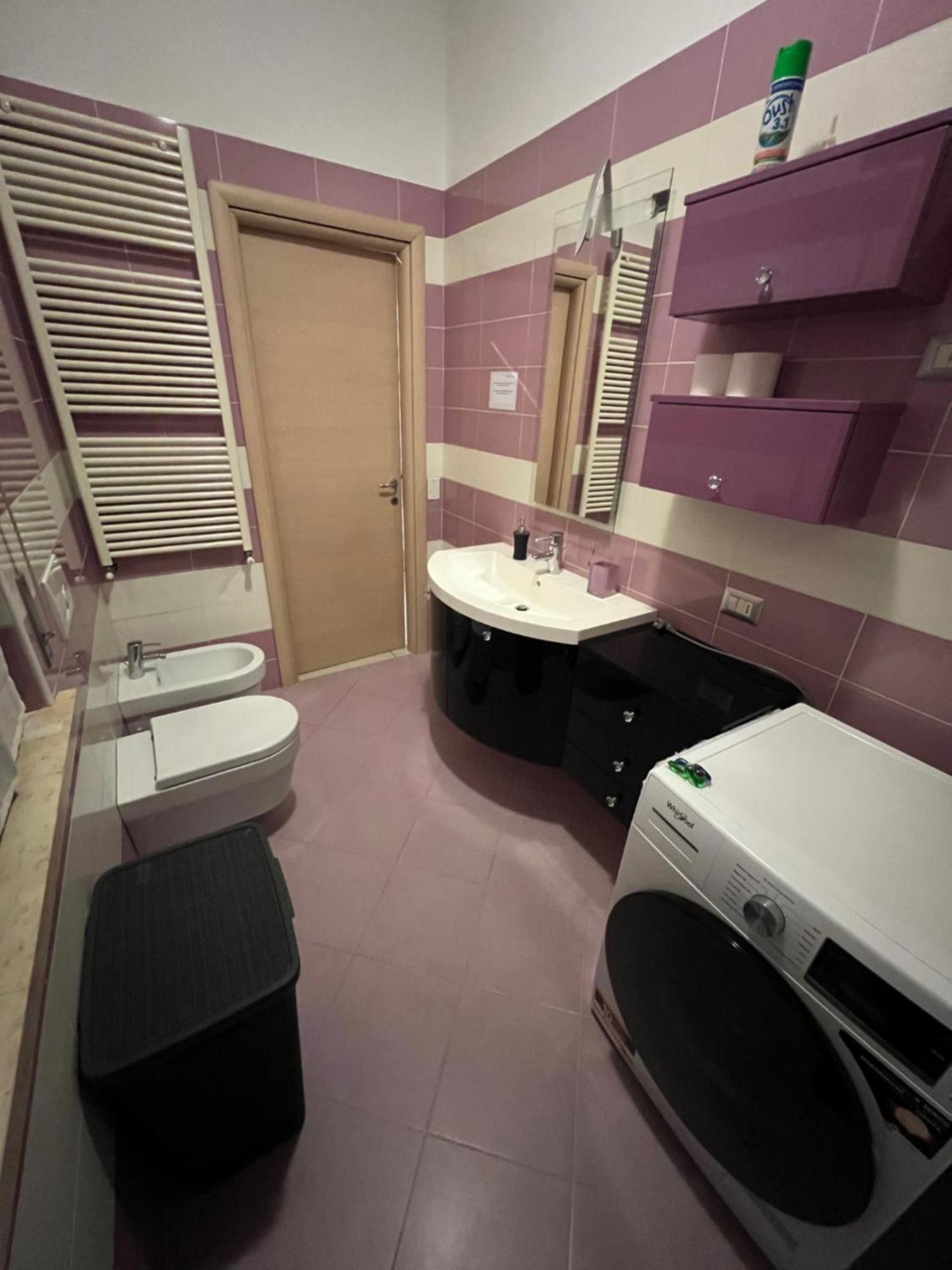 Stay In Style - Vibrant Condo In San Giovanni Lupatoto Exterior foto